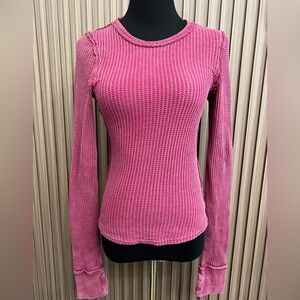 We The Free  Long Sleeve Top Size Small Red
